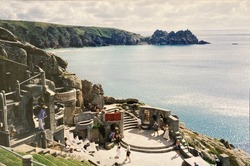 Minack theatre.jpg